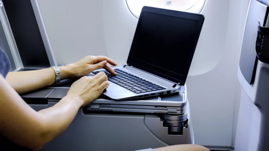 Can You Bring a Laptop Computer on a Plane